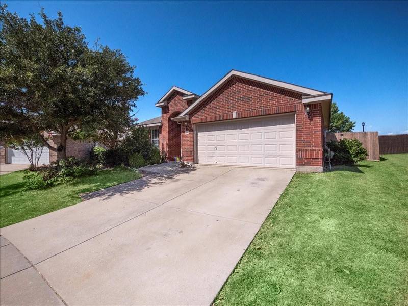 808 Meandering Trail, Little Elm, TX 75068