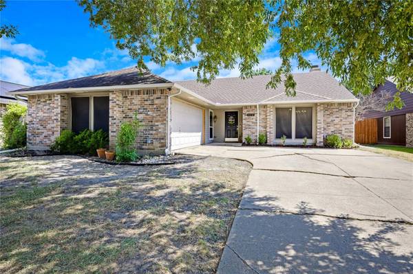 512 Rosewood Lane, Forney, TX 75126