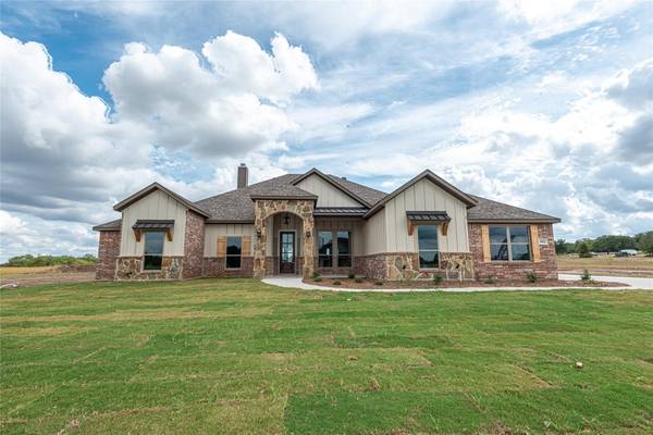 3004 Emmaus Road, Poolville, TX 76487