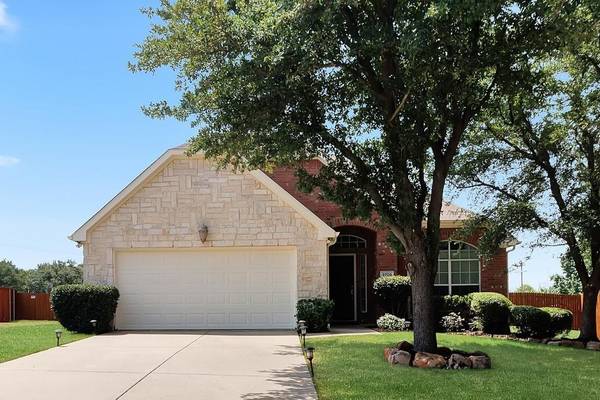 9705 Fandango Lane, Plano, TX 75025