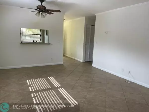 Delray Beach, FL 33484,5280 TENNIS LN