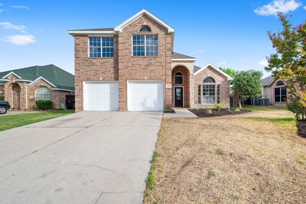 1411 Kendal Drive, Mansfield, TX 76063