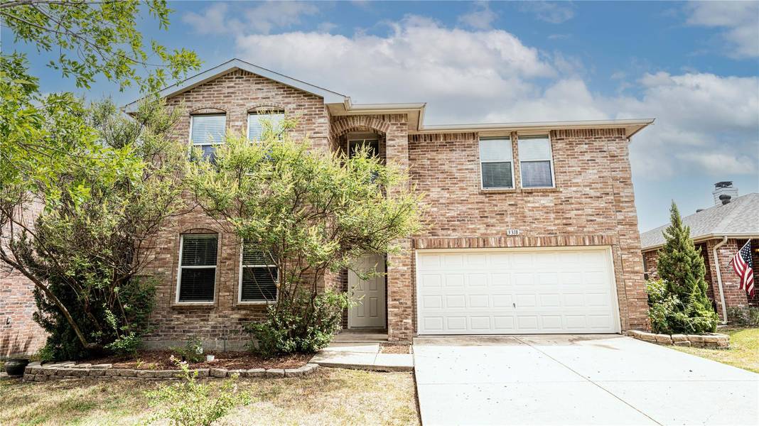 3318 Clydesdale Drive, Denton, TX 76210