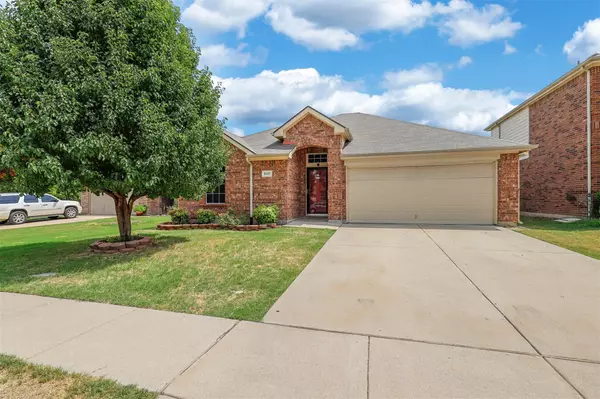 Fort Worth, TX 76179,5117 Breeze Hollow Court