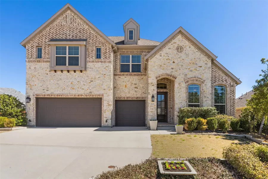 5232 Ravine Ridge Court, Flower Mound, TX 76262