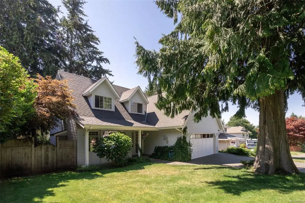 Comox, BC V9M 1B4,1570 Beaconsfield Cres