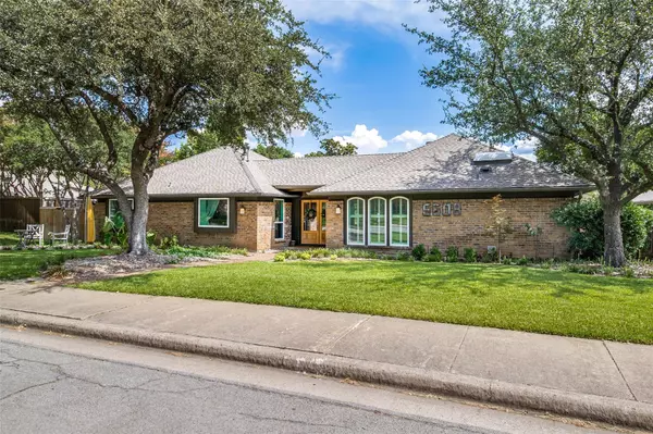 6608 Elvedon Drive, Dallas, TX 75248