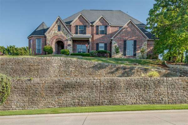 3305 Castlewood Boulevard, Highland Village, TX 75077