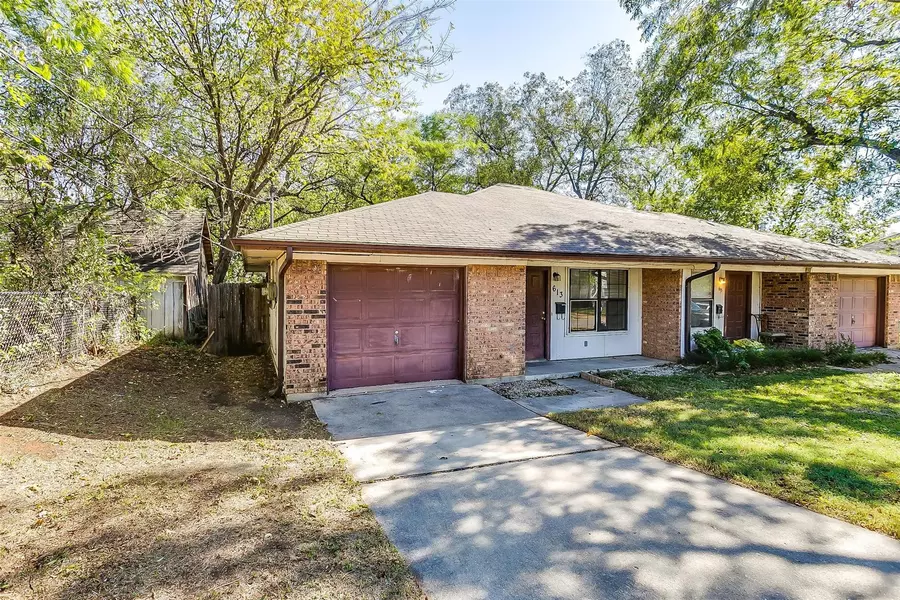 613 Pierce Street, Denton, TX 76201