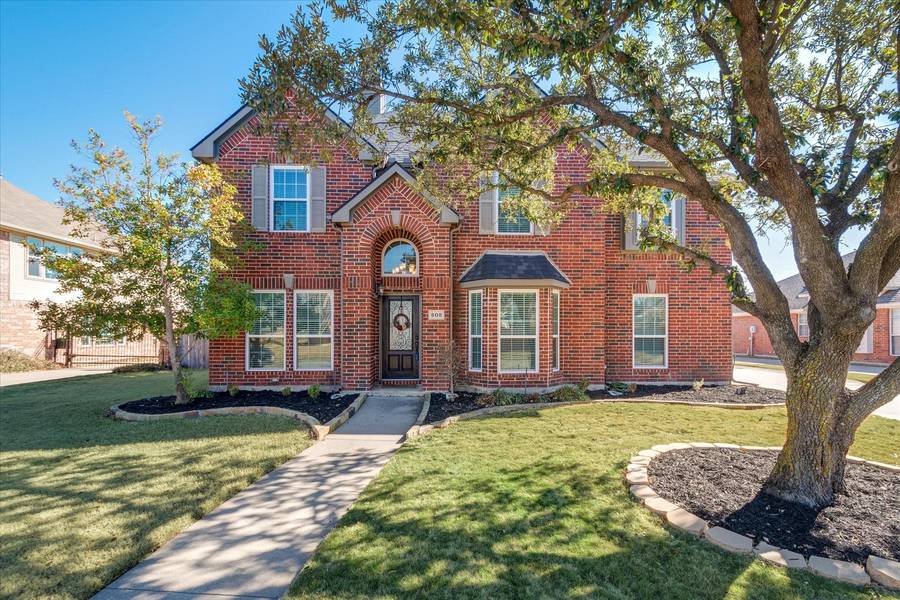 608 Vasey Oak Drive, Keller, TX 76248