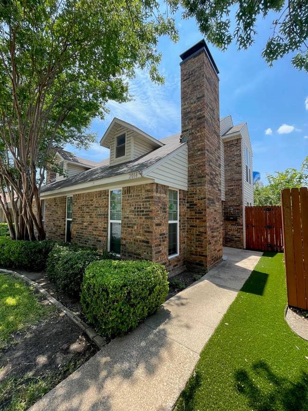 2014 Embassy Way, Carrollton, TX 75006