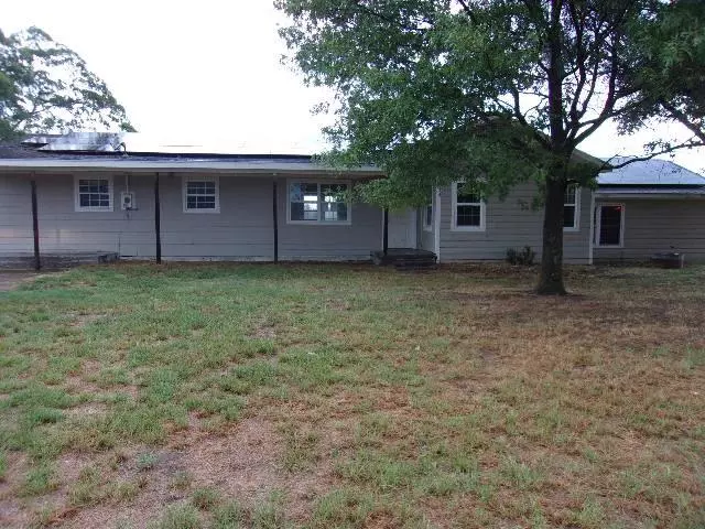 1501 Fm 515, Emory, TX 75440