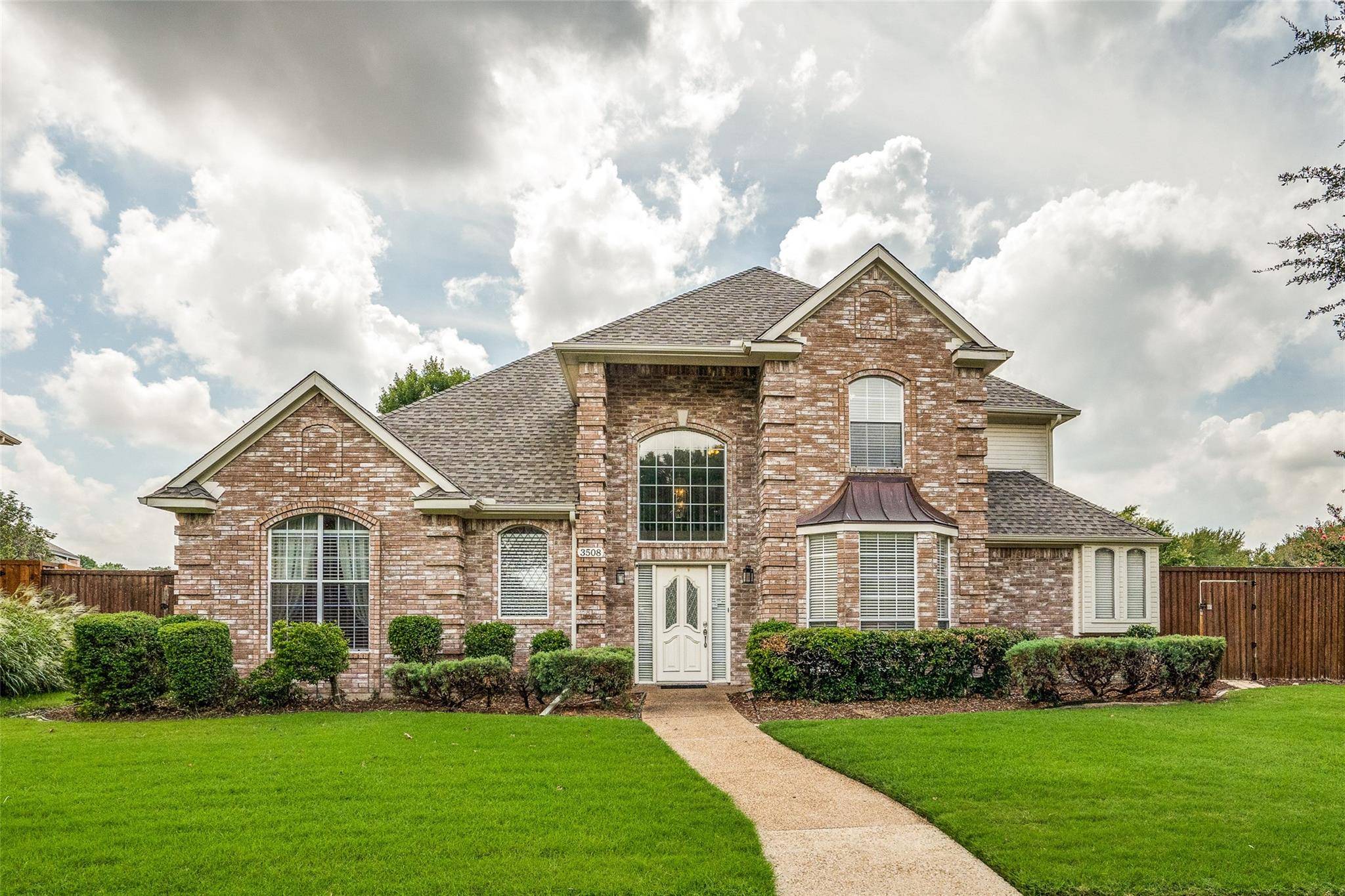 Plano, TX 75093,3508 Bentley Court