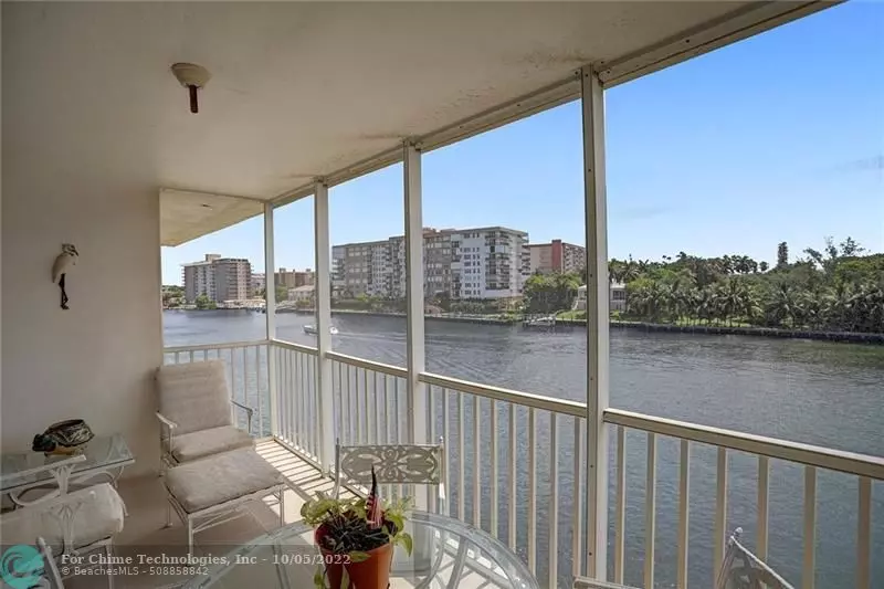 3100 NE 48th Ct  #409, Lighthouse Point, FL 33064