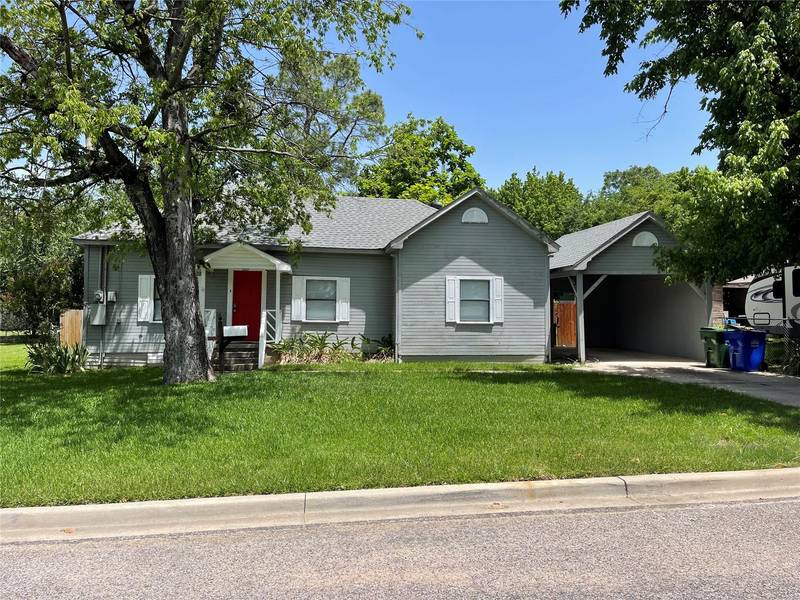 103 W South Street, Whitesboro, TX 76273