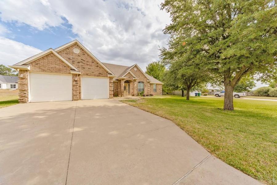 2309 Fair Oaks Drive, Bridgeport, TX 76426