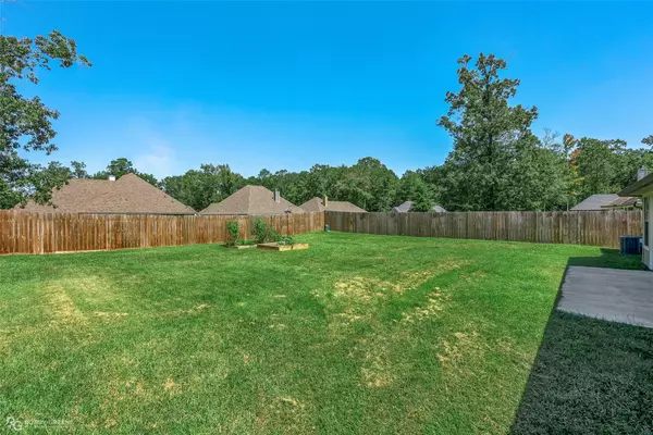 Haughton, LA 71037,204 Southern Creek Circle