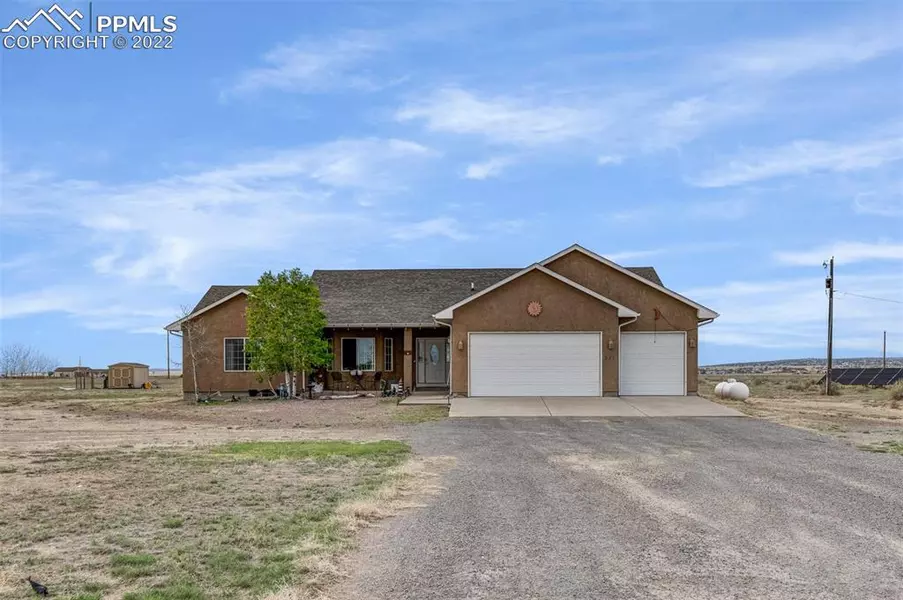 921 N MATT DR, Pueblo West, CO 81007