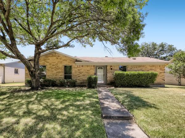 2406 Richbrook Drive, Garland, TX 75044