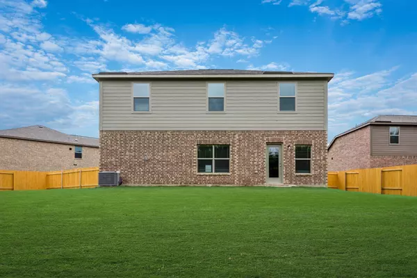 Princeton, TX 75407,266 Moonstone Way