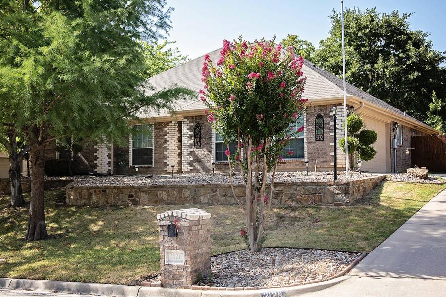 2126 Country Brook Drive, Weatherford, TX 76087