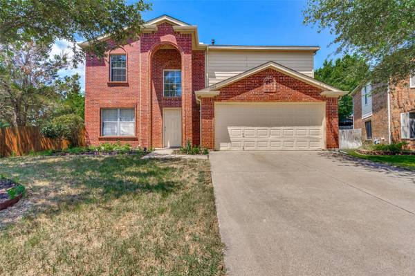 1200 Rocky Top Circle, Saginaw, TX 76131