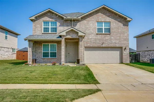 Fort Worth, TX 76179,5404 Thornbush Drive