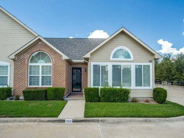 2601 Marsh Lane #103, Plano, TX 75093