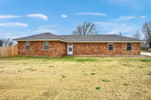 75 High Country Road,  Sherman,  TX 75092