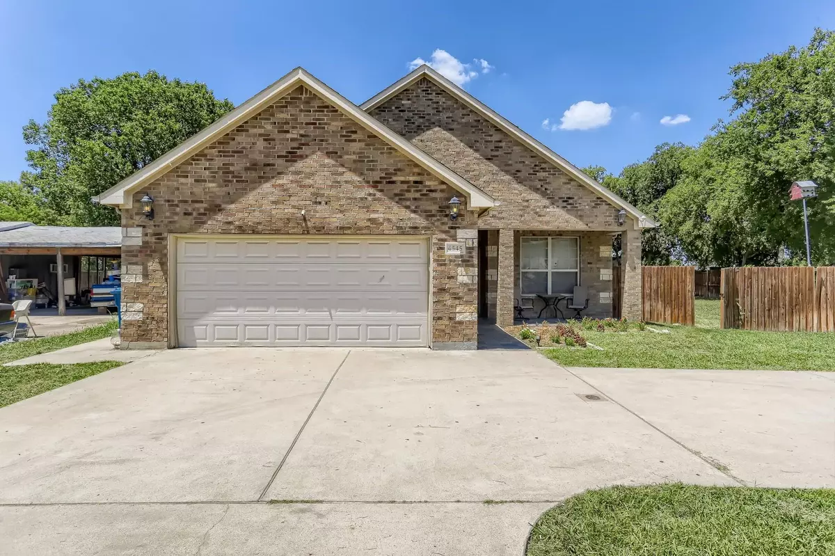 The Colony, TX 75056,4545 S Horseshoe Trail