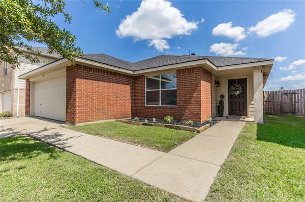 143 Independence Avenue, Venus, TX 76084