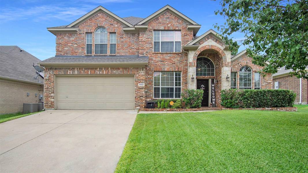 5021 Valleyside Drive, Fort Worth, TX 76123