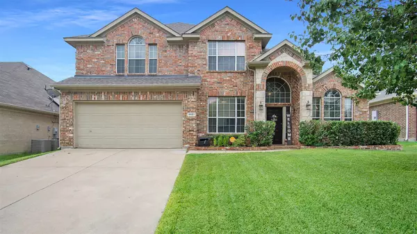 5021 Valleyside Drive, Fort Worth, TX 76123