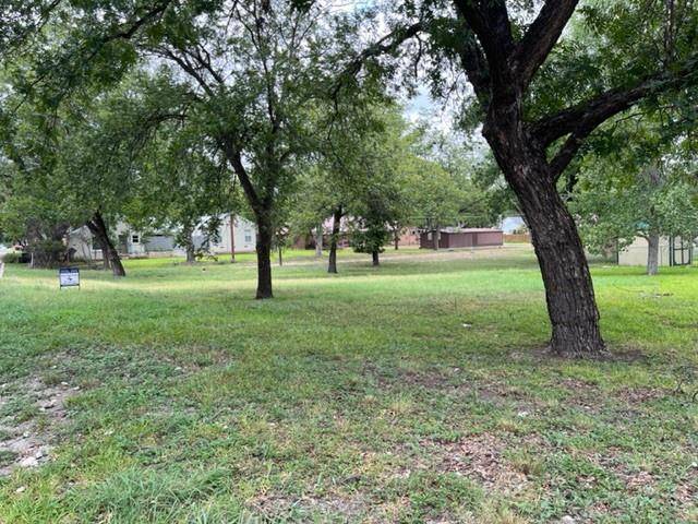 709 W. 16th, Brady, TX 76825