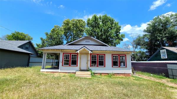 1610 E Elm Street,  Tyler,  TX 75702