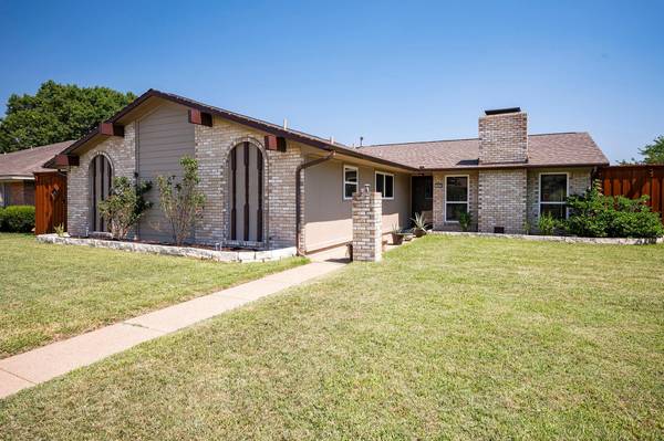 1905 E Spring Valley Road, Richardson, TX 75081