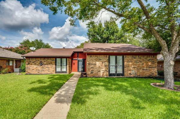 3713 Bellaire Drive, Garland, TX 75040