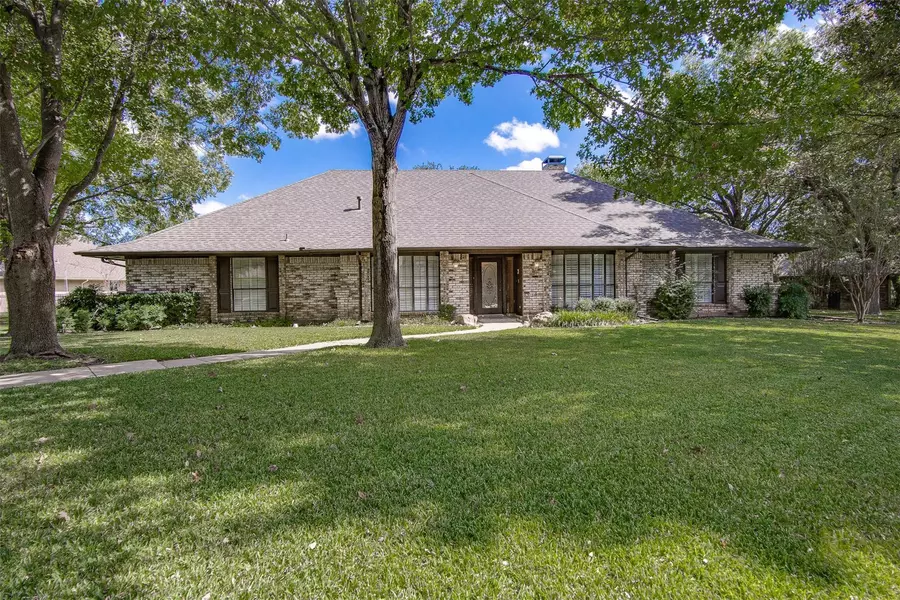 7325 Fuller Circle, Fort Worth, TX 76133