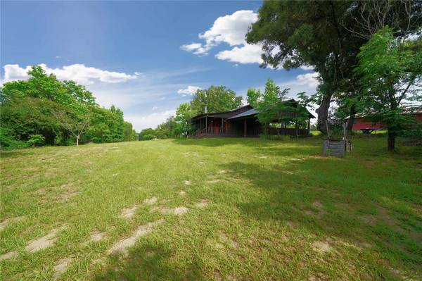 7001 FM 804,  Larue,  TX 75770