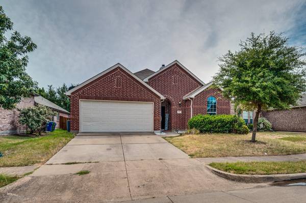 1107 Luckenbach Drive, Forney, TX 75126