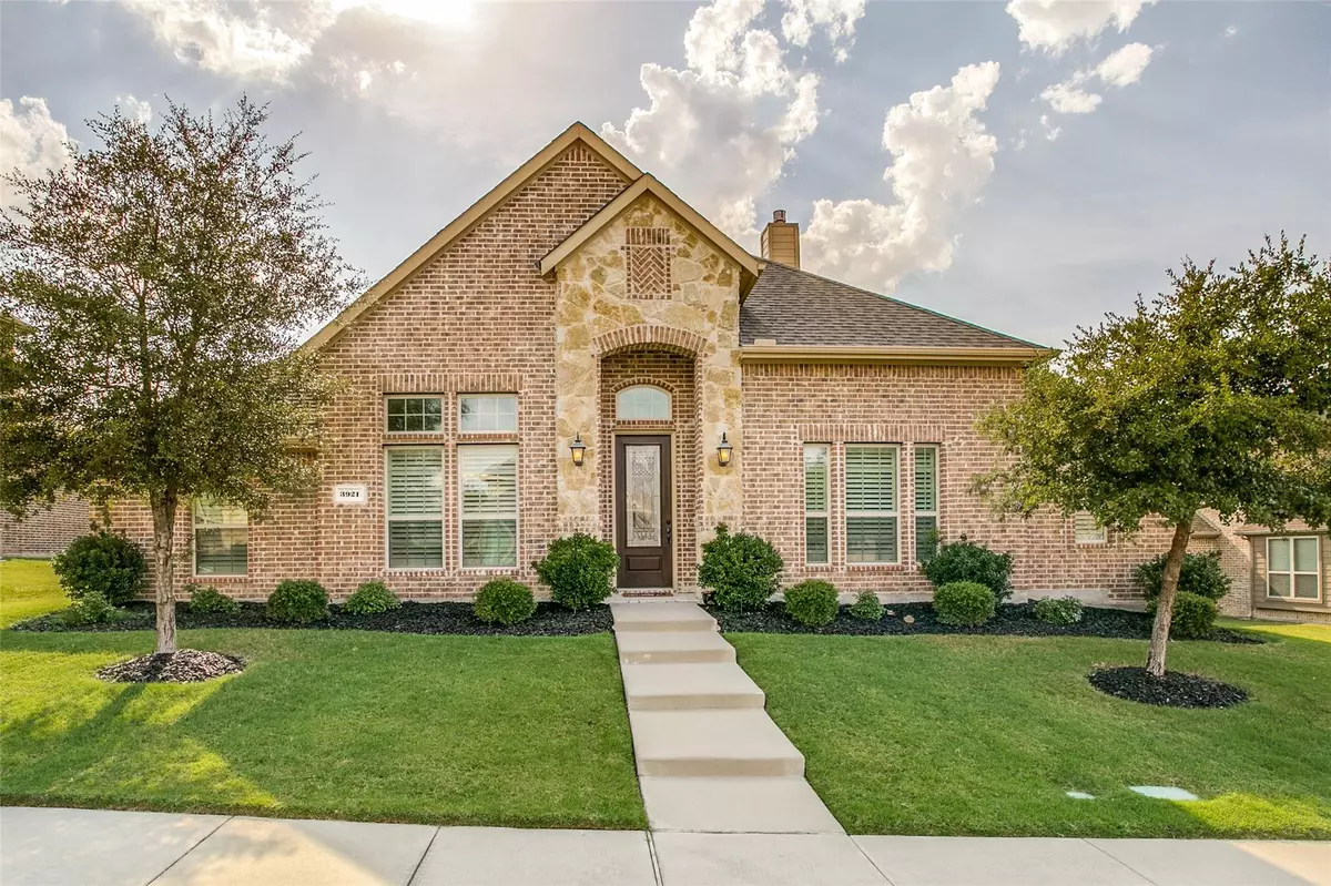 Rockwall, TX 75087,3921 Cameron Lane