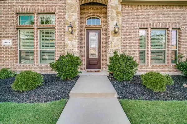 Rockwall, TX 75087,3921 Cameron Lane