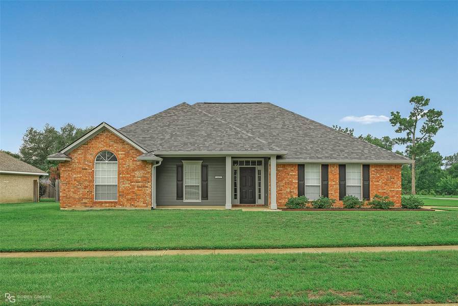 2327 Middle Creek Boulevard, Bossier City, LA 71111