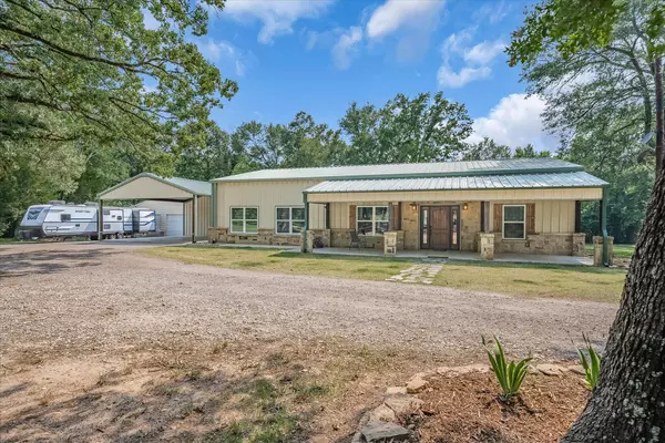 389 Vz County Road 3212,  Edgewood,  TX 75117