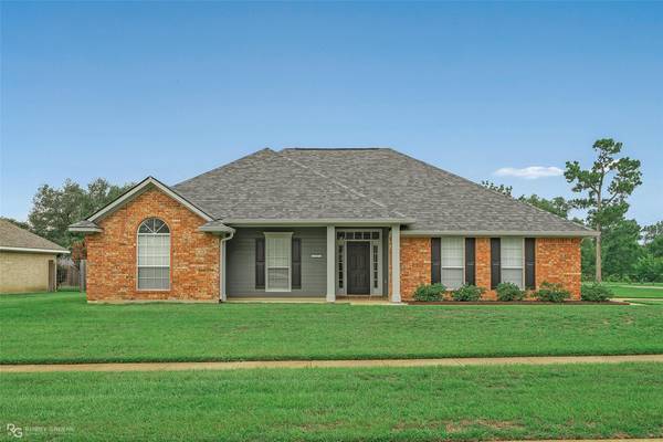 2327 Middle Creek Boulevard, Bossier City, LA 71111