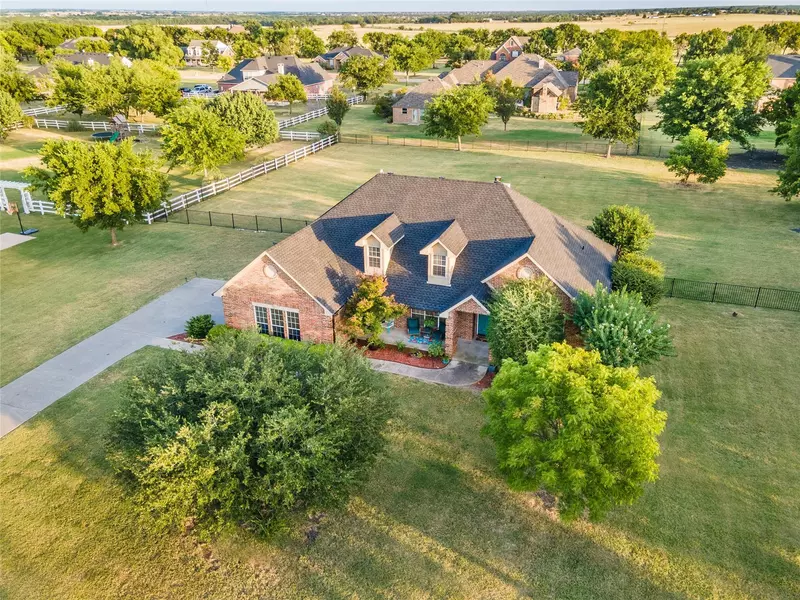 389 Equestrian Drive, Rockwall, TX 75032