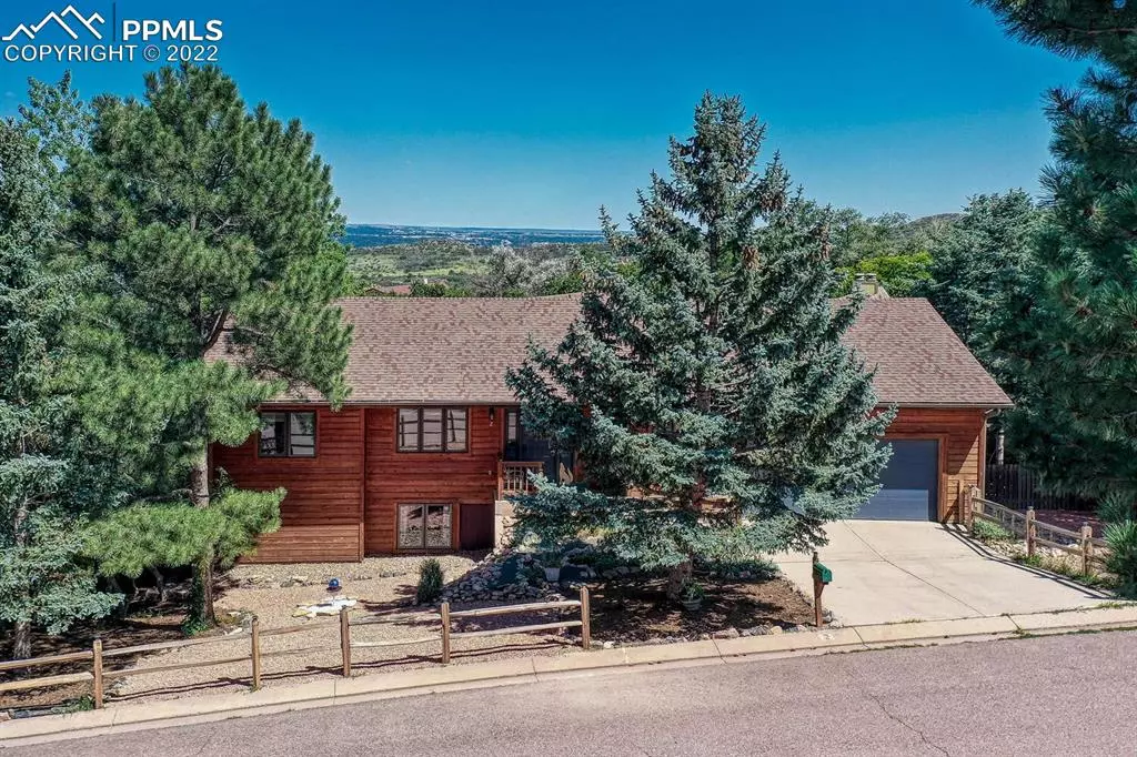 Manitou Springs, CO 80829,2 Kreg LN