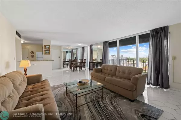 Hallandale Beach, FL 33009,2030 S Ocean Dr  #906