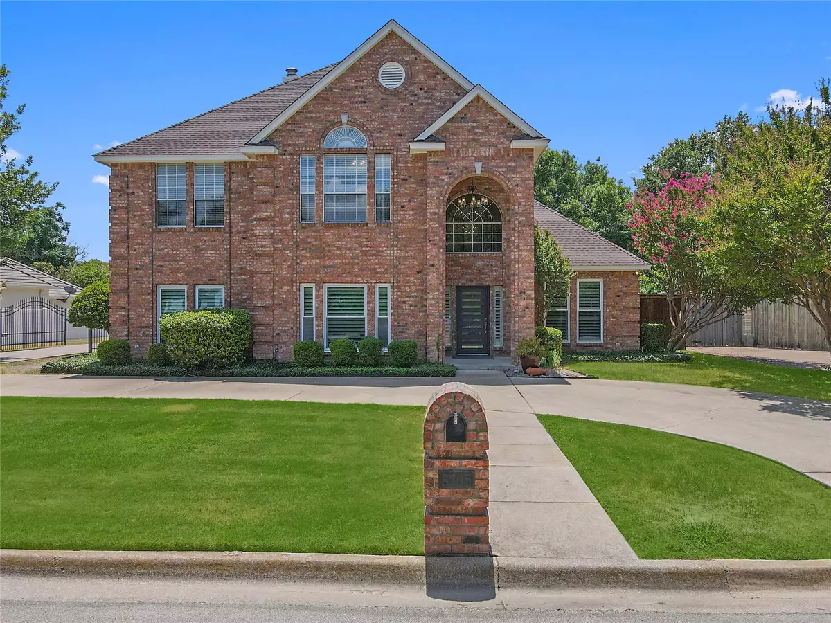 Benbrook, TX 76132,6705 Westbury Court