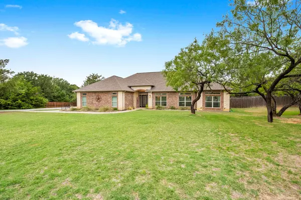 Burleson, TX 76028,5217 Chase Landing Drive